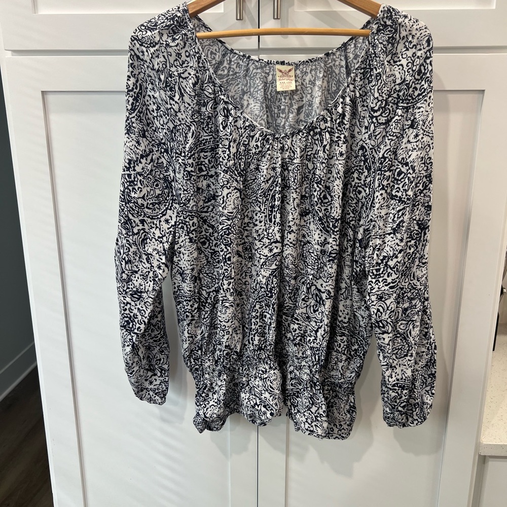 Nwot ladies top